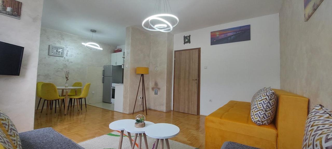 Apartman Bujisic Pluzine Exterior photo